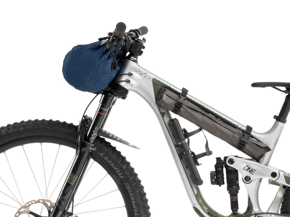 tent aan fiets stuur