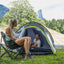 Ruime slaapcabine van de Coleman Darwin 3+ tent, geschikt voor drie personen.