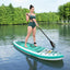 Hydro Force Huaka'i SUP board drijvend op het water, perfect voor recreatief gebruik.