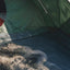 Achterkant van de Outwell Cloud 5 Tent met ventilatieopeningen voor optimale luchtcirculatie.